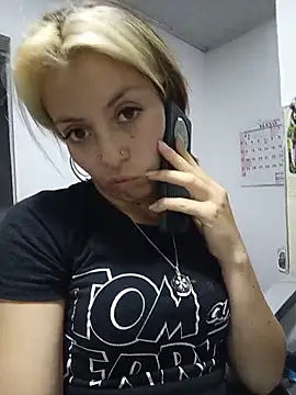 Tefannyy  online show from 05-13-26, 10:49