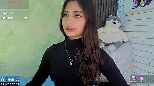 SolBeaumont1 online show from 11-04-25, 07:46