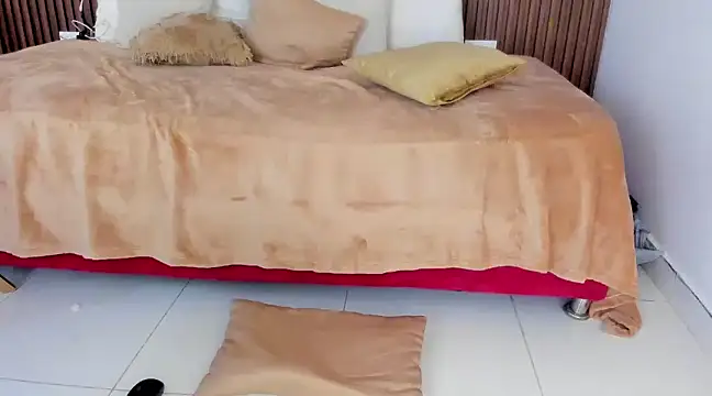 Snapshot of Ifis_tiresia1 chatting on 01-14-25, 06:45 Ifis tiresia1 online show from 01-14-25, 06:45