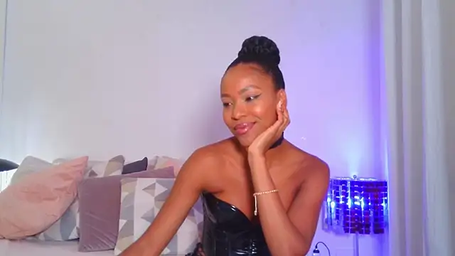 Snapshot of JuliaMartini chatting on 03-03-26, 12:11 JuliaMartini online show from 03-03-26, 12:11