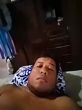 Snapshot of marcuszza22 chatting on 01-29-25, 10:32 marcuszza22 online show from 01-29-25, 10:32