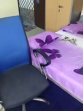 Snapshot of Black_baby chatting on 03-01-25, 06:54 Black baby online show from 03-01-25, 06:54