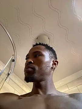 Snapshot of BlueIceCube chatting on 01-26-25, 02:30 BlueIceCube online show from 01-26-25, 02:30