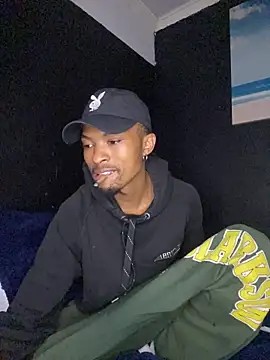 BlueIceCube online show from 04-19-26, 01:21