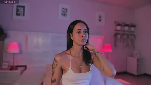 Snapshot of jinx_dh chatting on 12-16-25, 02:22 jinx dh online show from 12-16-25, 02:22