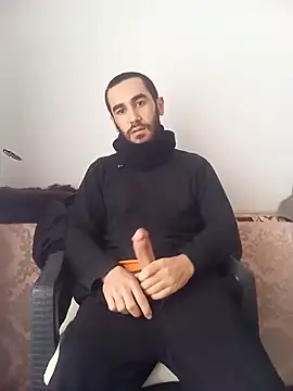 Snapshot of Atabey_65 chatting on 11-15-25, 11:18 Atabey 65 online show from 11-15-25, 11:18