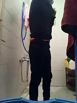 Snapshot of Atabey_65 chatting on 12-22-25, 09:01 Atabey 65 online show from 12-22-25, 09:01