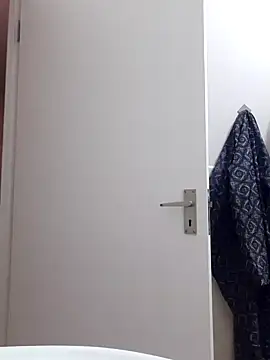 Snapshot of MIGHTY_MAGNUM chatting on 01-10-25, 07:43 MIGHTY MAGNUM online show from 01-10-25, 07:43