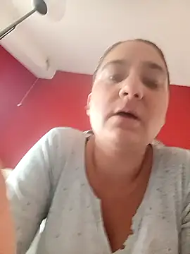 Nell-X online show from 10-18-25, 11:11