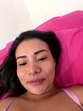 Snapshot of Rousse_blue chatting on 12-07-24, 05:48 Rousse blue online show from 12-07-24, 05:48