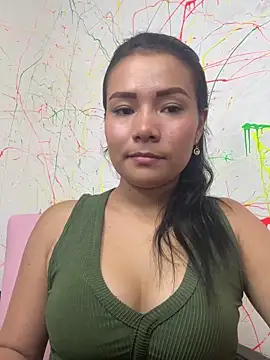 Snapshot of Rousse_blue chatting on 01-21-25, 03:26 Rousse blue online show from 01-21-25, 03:26