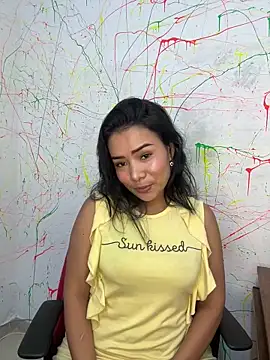 Snapshot of Rousse_blue chatting on 02-28-25, 03:04 Rousse blue online show from 02-28-25, 03:04