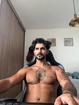 Snapshot of sexyasaf1018 chatting on 11-16-25, 03:50 sexyasaf1018 online show from 11-16-25, 03:50