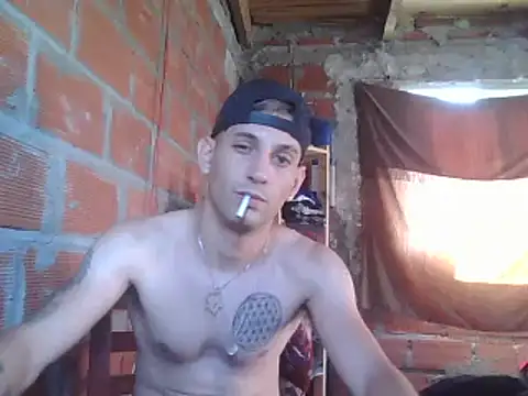 Snapshot of elsaiya chatting on 12-31-24, 07:40 elsaiya online show from 12-31-24, 07:40