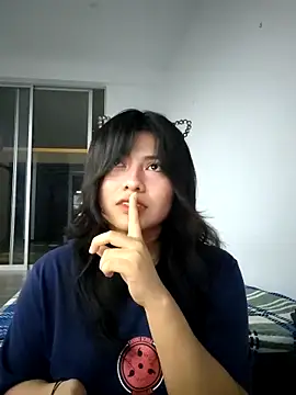 Snapshot of Elsa_sweet chatting on 10-20-25, 03:18 Elsa sweet online show from 10-20-25, 03:18