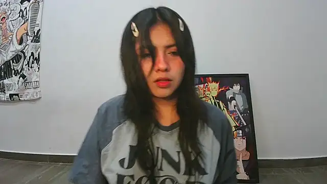 Snapshot of Elsa_sweet chatting on 12-05-25, 03:59 Elsa sweet online show from 12-05-25, 03:59