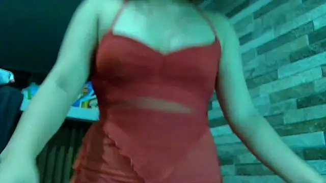 Snapshot of Elsa_sweet chatting on 03-07-26, 03:25 Elsa sweet online show from 03-07-26, 03:25