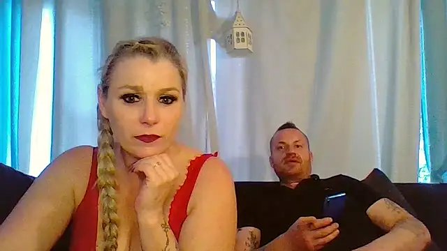Snapshot of DevilsAngel13 chatting on 10-06-25, 08:56 DevilsAngel13 online show from 10-06-25, 08:56