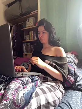 Nina-Chick777 online show from 06-16-26, 08:44
