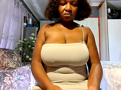 EbonyRose9 online show from 04-12-26, 07:35