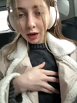 Sunny   Bunny online show from 01-19-25, 11:23