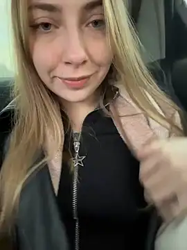 Sunny   Bunny online show from 11-19-25, 07:19