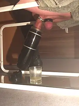 Snapshot of Inseminator69 chatting on 12-16-24, 01:54 Inseminator69 online show from 12-16-24, 01:54