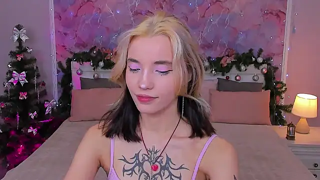 Snapshot of as1an_girlfriend chatting on 12-20-24, 03:03 as1an girlfriend online show from 12-20-24, 03:03