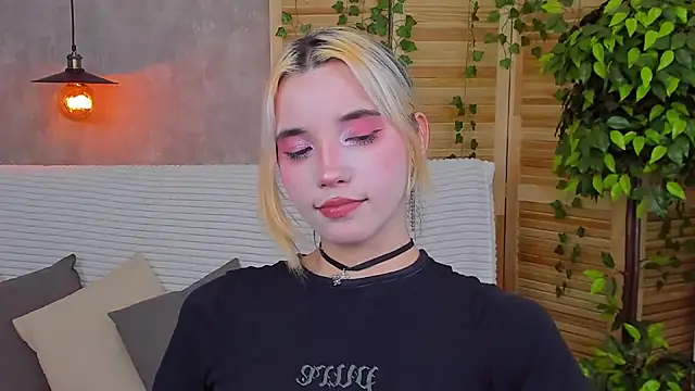 Snapshot of as1an_girlfriend chatting on 01-28-25, 10:45 as1an girlfriend online show from 01-28-25, 10:45