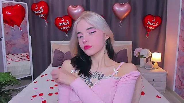 Snapshot of as1an_girlfriend chatting on 02-13-25, 03:29 as1an girlfriend online show from 02-13-25, 03:29