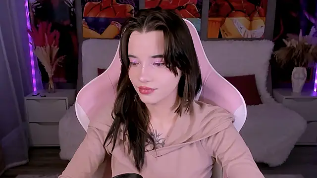 as1an girlfriend online show from 02-04-26, 07:03