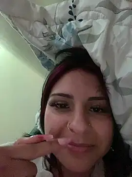 Snapshot of Hilary_pinkk chatting on 01-30-25, 06:24 Hilary pinkk online show from 01-30-25, 06:24