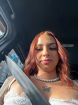 Snapshot of Hilary_pinkk chatting on 02-25-26, 09:57 Hilary pinkk online show from 02-25-26, 09:57