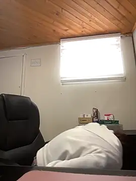 Snapshot of Hilary_pinkk chatting on 03-05-26, 08:38 Hilary pinkk online show from 03-05-26, 08:38