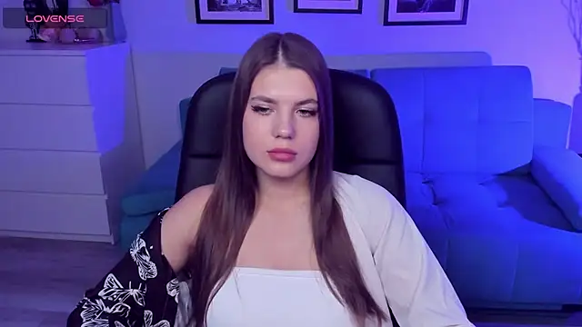 Snapshot of BellaSweetHeart chatting on 11-07-25, 08:58 BellaSweetHeart online show from 11-07-25, 08:58