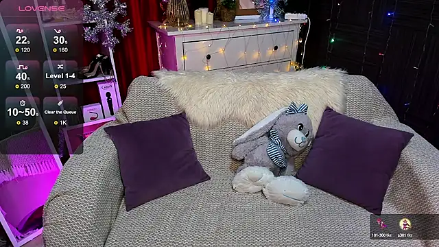 Snapshot of Ashley_Rous chatting on 12-06-24, 01:51 Ashley Rous online show from 12-06-24, 01:51