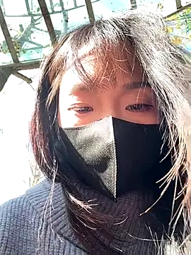 Snapshot of Xixi-Gala chatting on 11-25-25, 05:18 Xixi-Gala online show from 11-25-25, 05:18