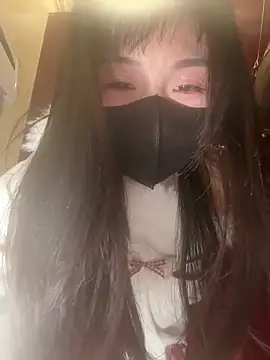 Snapshot of Xixi-Gala chatting on 12-19-25, 04:30 Xixi-Gala online show from 12-19-25, 04:30