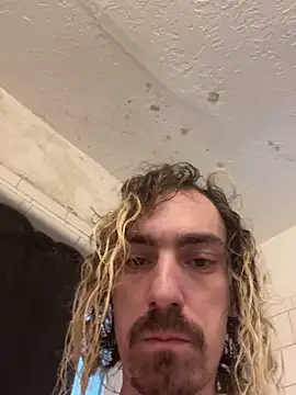 tallnerdyguy online show from 04-28-26, 09:31