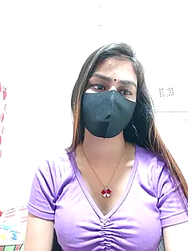 Snapshot of Tisha-01 chatting on 04-03-26, 02:31 Tisha-01 online show from 04-03-26, 02:31