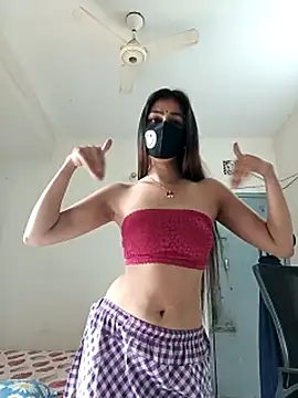 Snapshot of Tisha-01 chatting on 04-04-26, 04:11 Tisha-01 online show from 04-04-26, 04:11