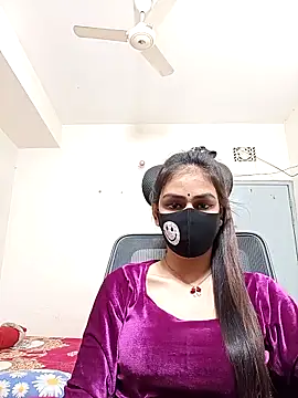 Snapshot of Tisha-01 chatting on 04-08-26, 01:44 Tisha-01 online show from 04-08-26, 01:44