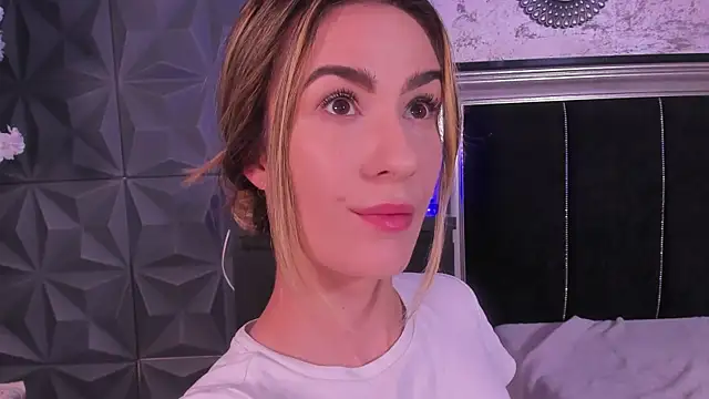 LaurynCopper online show from 07-12-26, 05:31