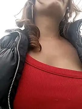 Snapshot of Alysson-- chatting on 03-06-25, 08:16 Alysson-- online show from 03-06-25, 08:16