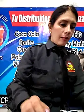 Snapshot of Alysson-- chatting on 09-30-25, 01:49 Alysson-- online show from 09-30-25, 01:49