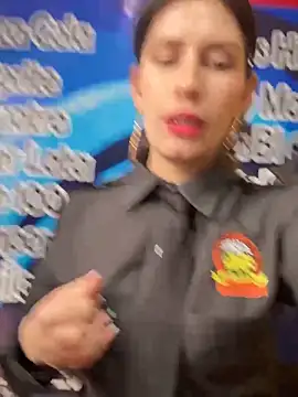 Snapshot of Alysson-- chatting on 10-29-25, 03:03 Alysson-- online show from 10-29-25, 03:03