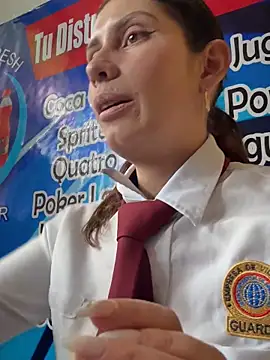 Snapshot of Alysson-- chatting on 11-17-25, 12:55 Alysson-- online show from 11-17-25, 12:55