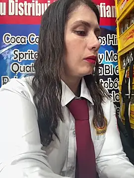 Snapshot of Alysson-- chatting on 12-22-25, 03:09 Alysson-- online show from 12-22-25, 03:09