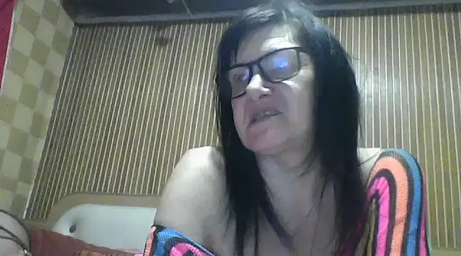 Snapshot of AlanaLaDream chatting on 01-29-25, 11:56 AlanaLaDream online show from 01-29-25, 11:56