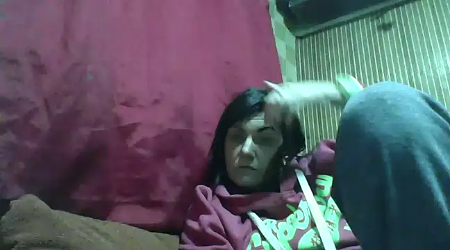 Snapshot of AlanaLaDream chatting on 02-18-25, 04:16 AlanaLaDream online show from 02-18-25, 04:16